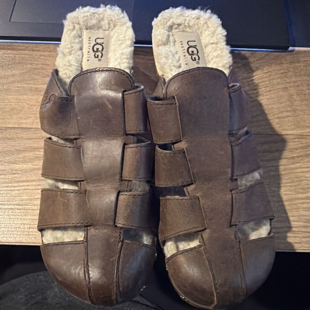 UGG Australia Ore 1675 Womens Fisherman Clogs Brown Leather Studs Size 6 EU 37